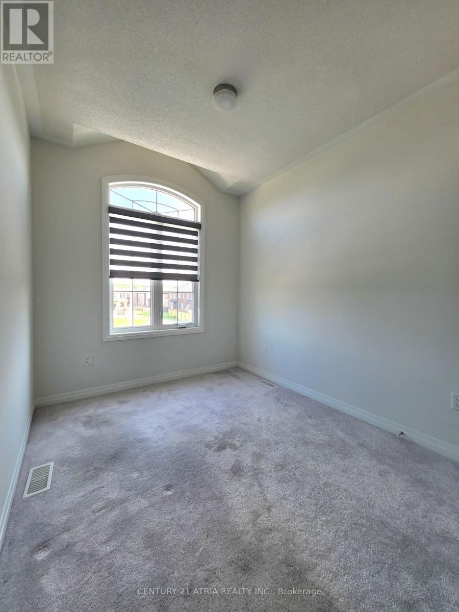 97 SCHMELTZER CRESCENT Image 22