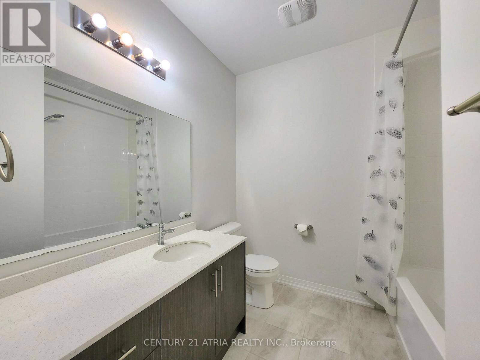 97 SCHMELTZER CRESCENT Image 24