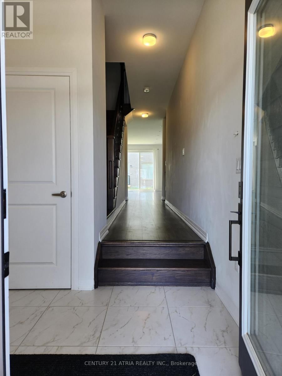 97 SCHMELTZER CRESCENT Image 4