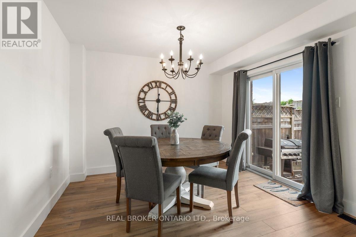16 BUCHANAN DRIVE Image 14