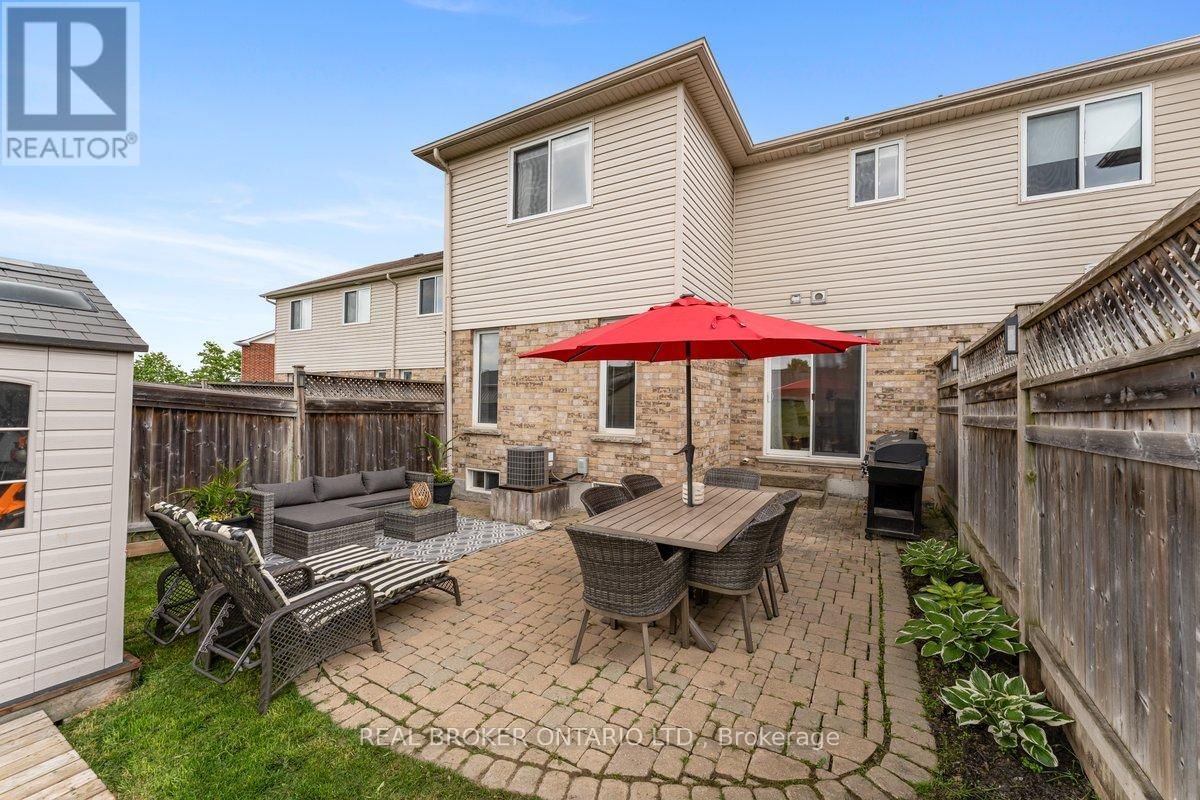 16 BUCHANAN DRIVE Image 29