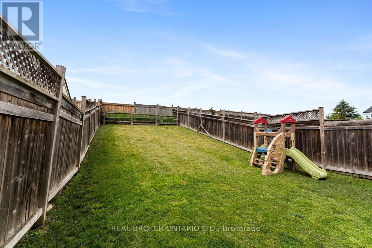 16 BUCHANAN DRIVE Image 30