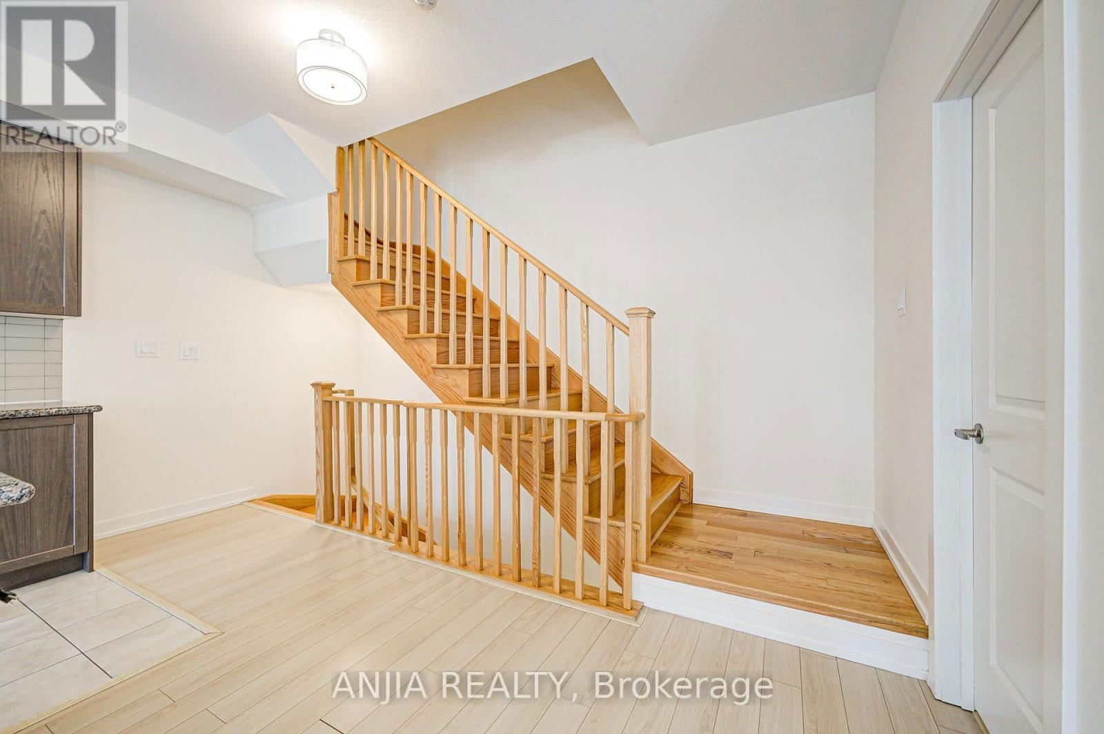 14 RILEY REED LANE Image 20