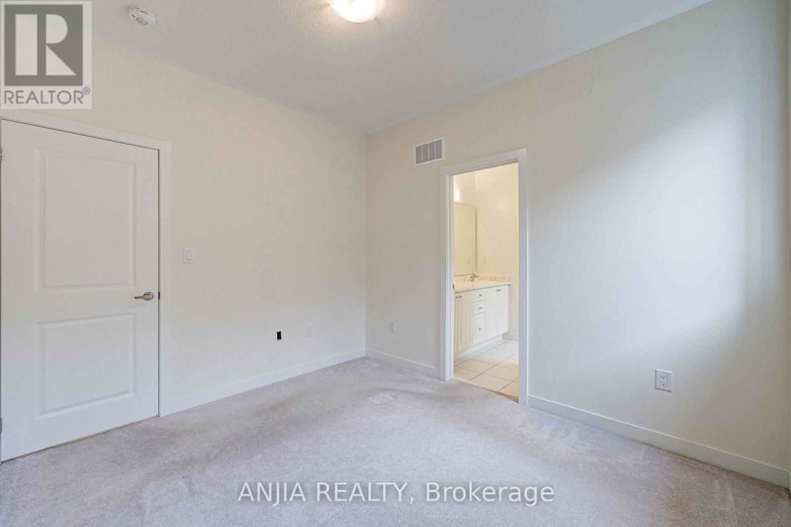 14 RILEY REED LANE Image 31