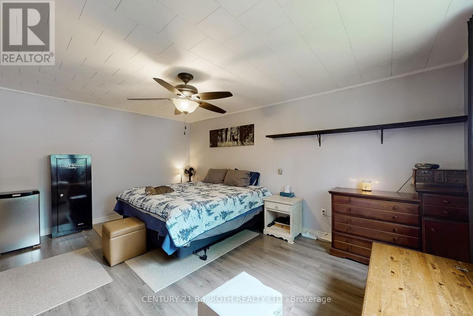 3948 ALDERLY AVENUE Image 20