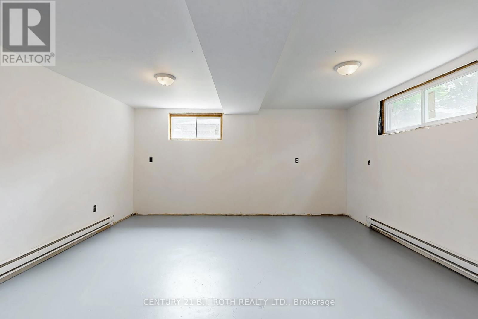 3948 ALDERLY AVENUE Image 26