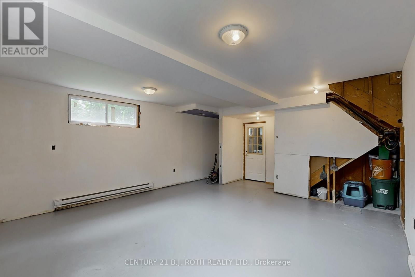 3948 ALDERLY AVENUE Image 28