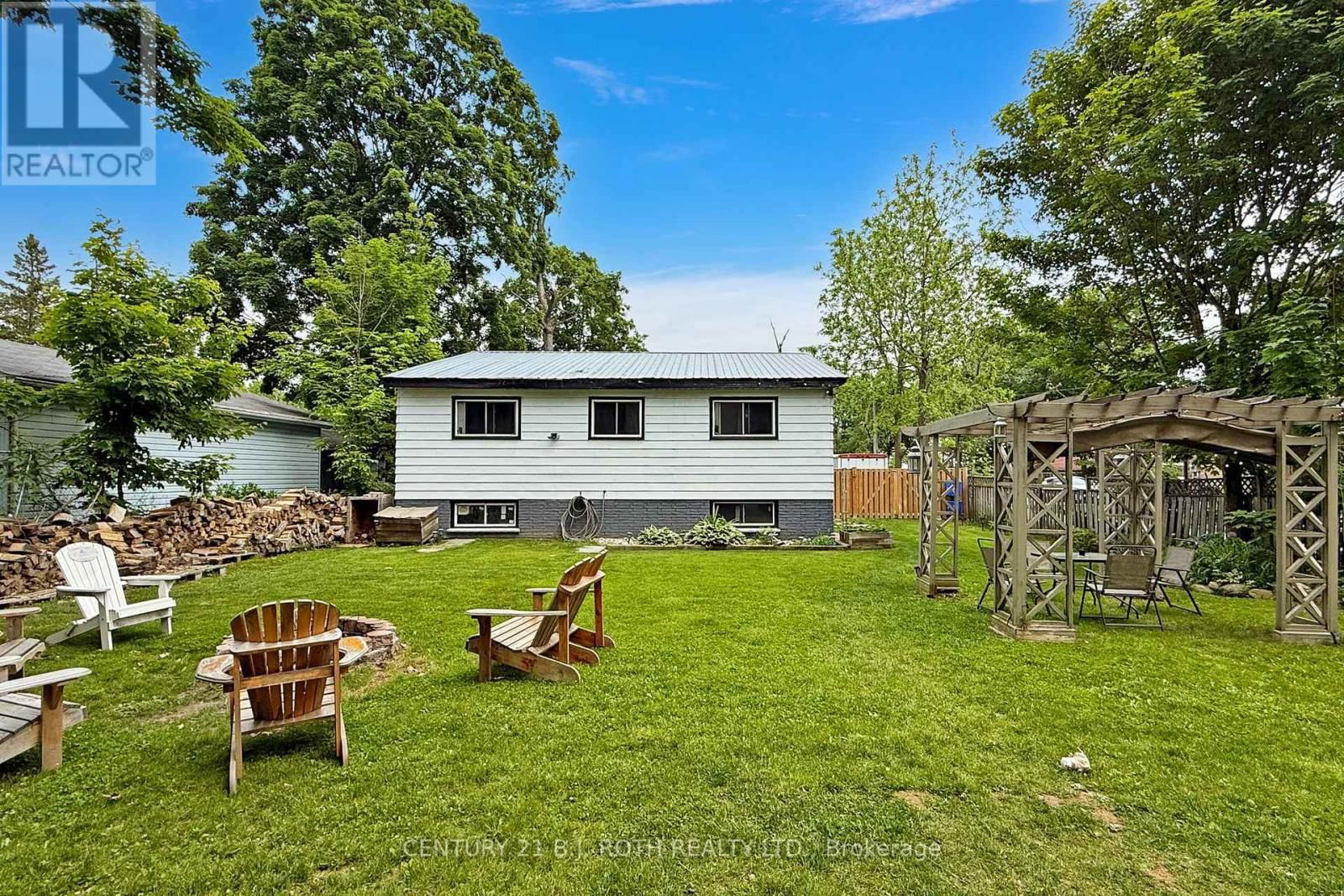 3948 ALDERLY AVENUE Image 33