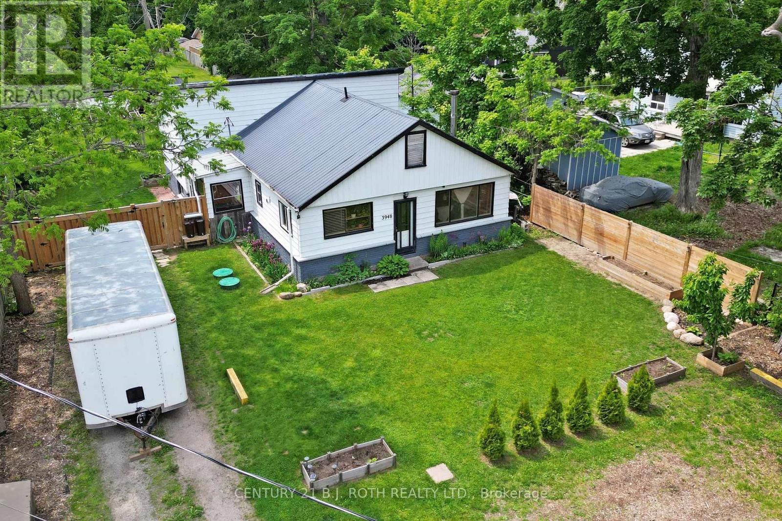 3948 ALDERLY AVENUE Image 42