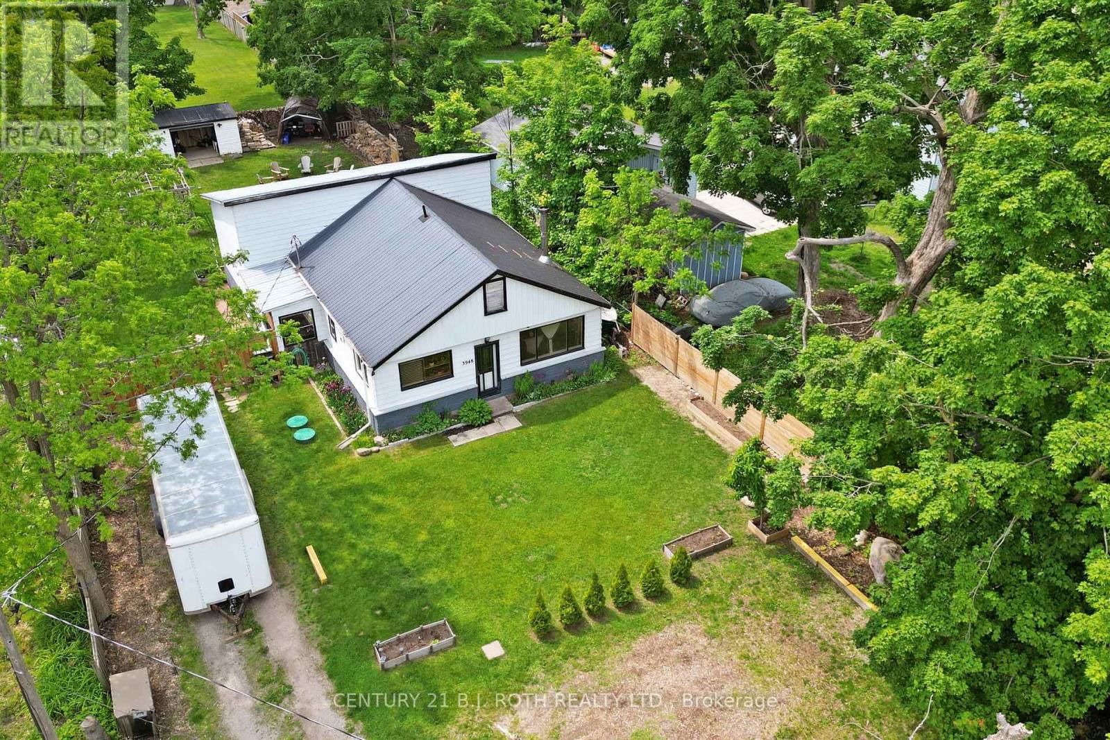 3948 ALDERLY AVENUE Image 43