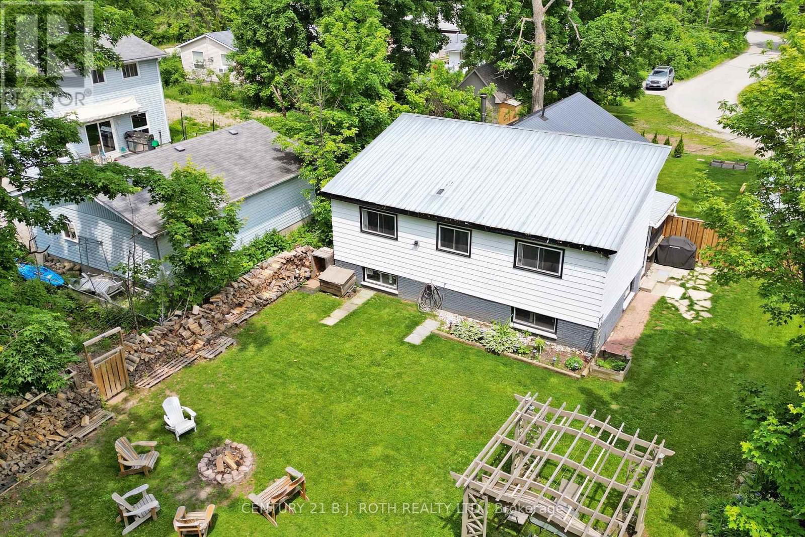 3948 ALDERLY AVENUE Image 47