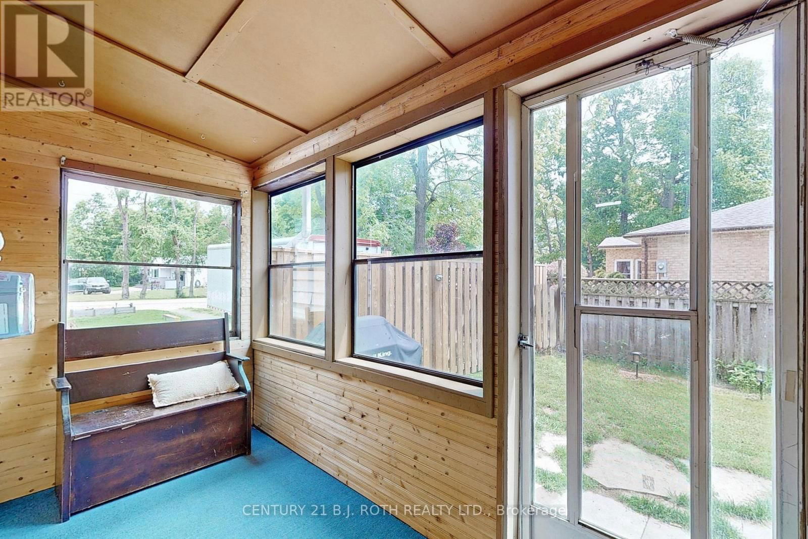 3948 ALDERLY AVENUE Image 6