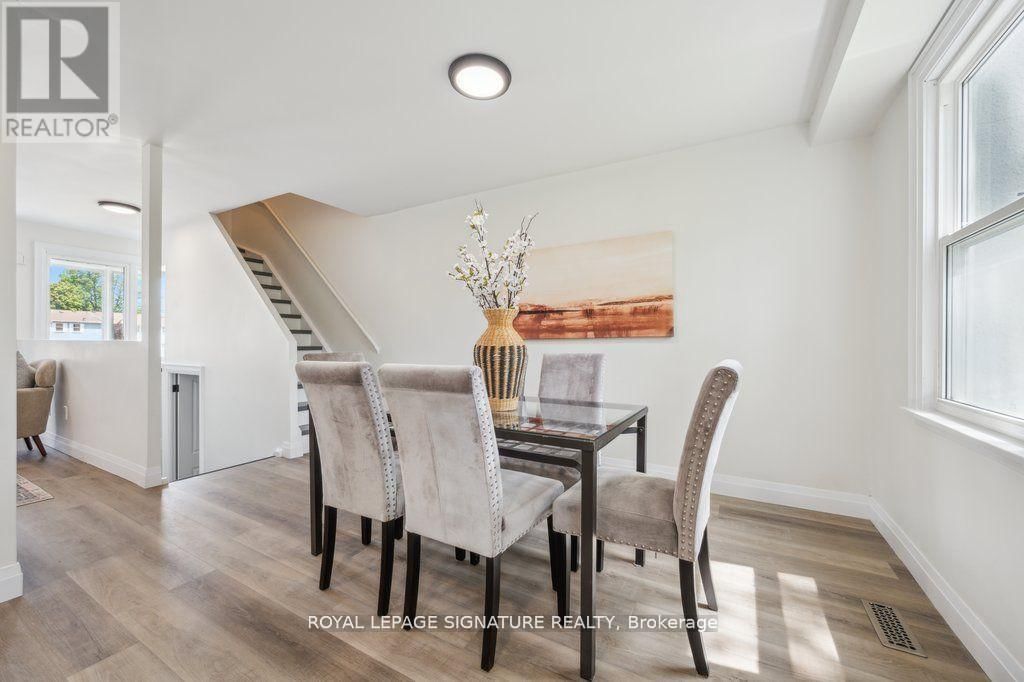 1856 JOHN STREET Image 7