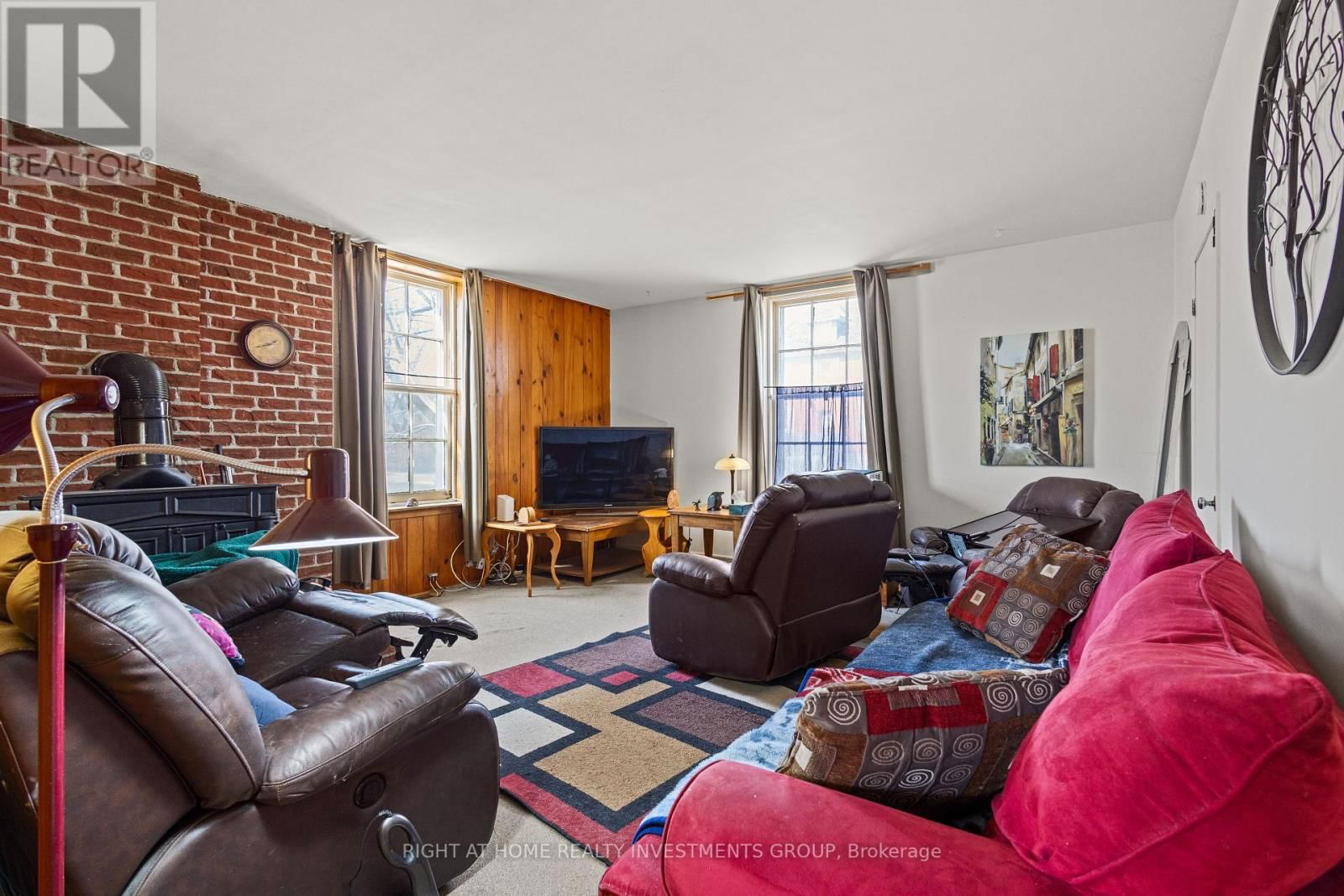6745 MAIN STREET Image 9