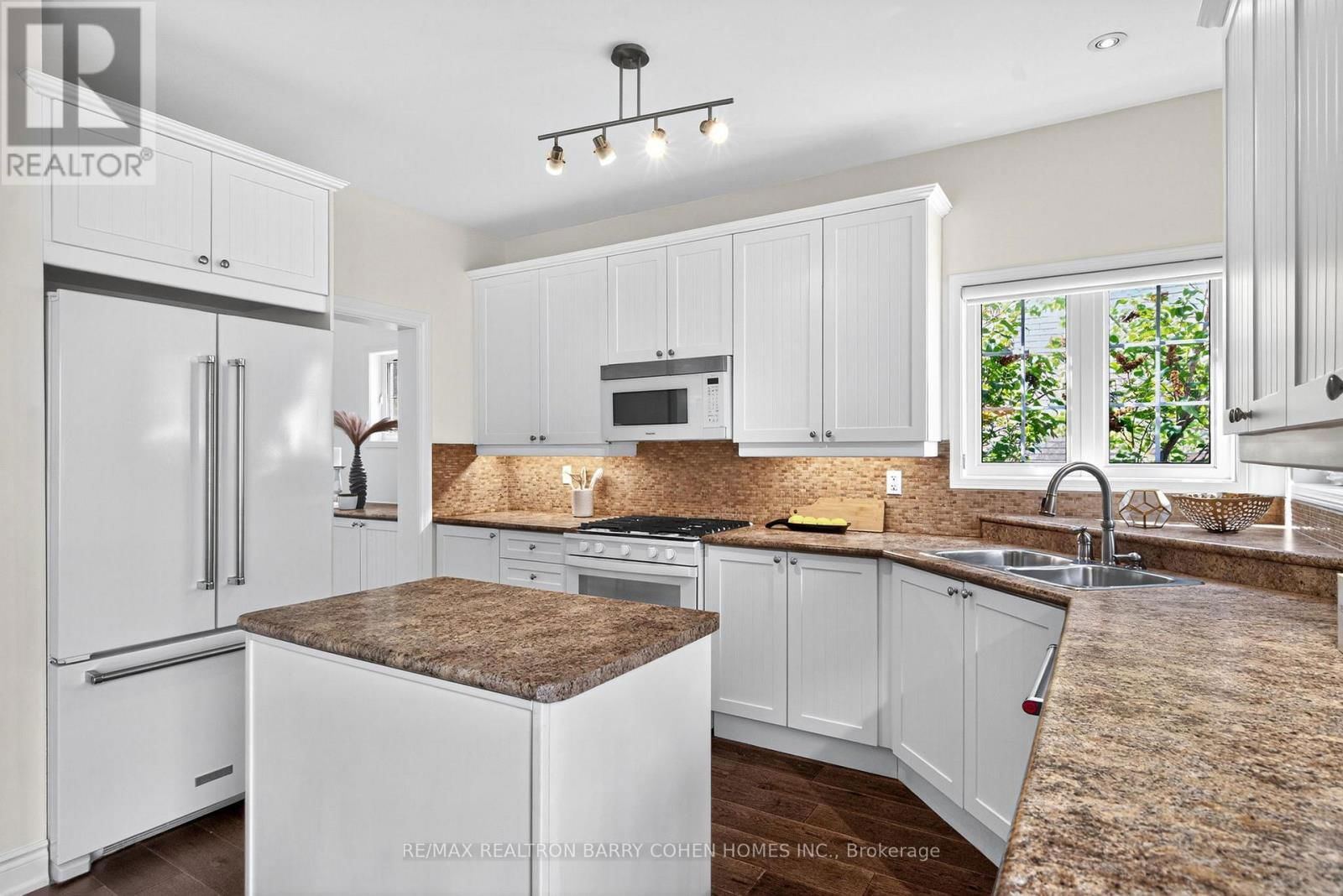 16 MORAINE RIDGE DRIVE Image 16