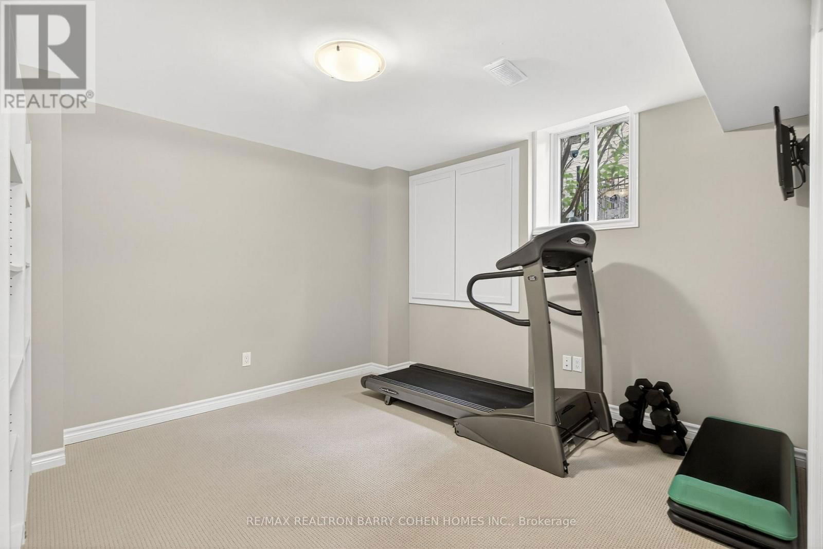 16 MORAINE RIDGE DRIVE Image 31