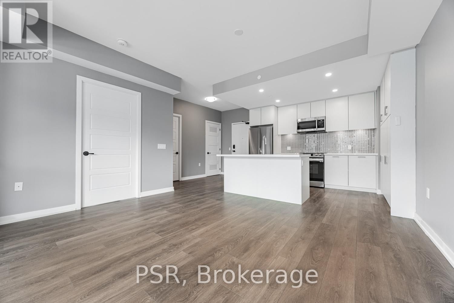 233 - 415 SEA RAY AVENUE Image 14