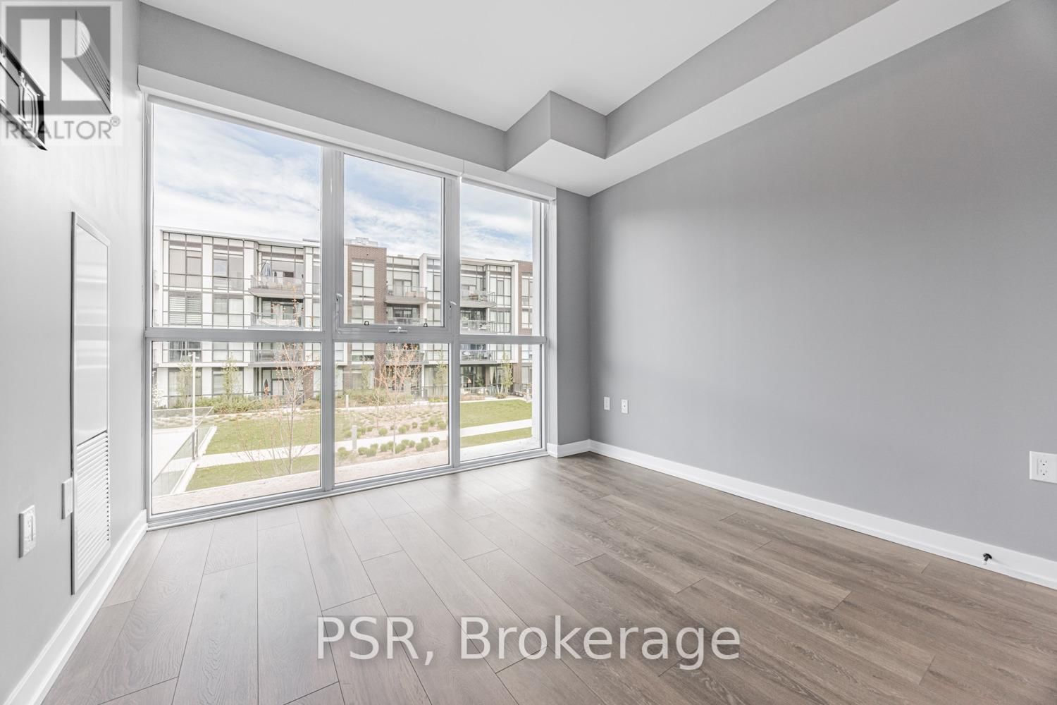 233 - 415 SEA RAY AVENUE Image 16