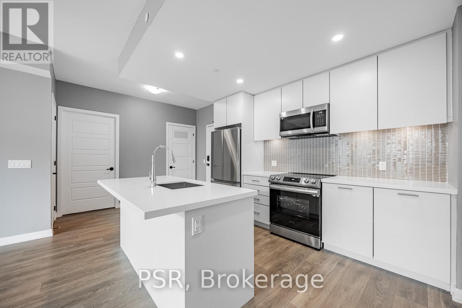 233 - 415 SEA RAY AVENUE Image 7