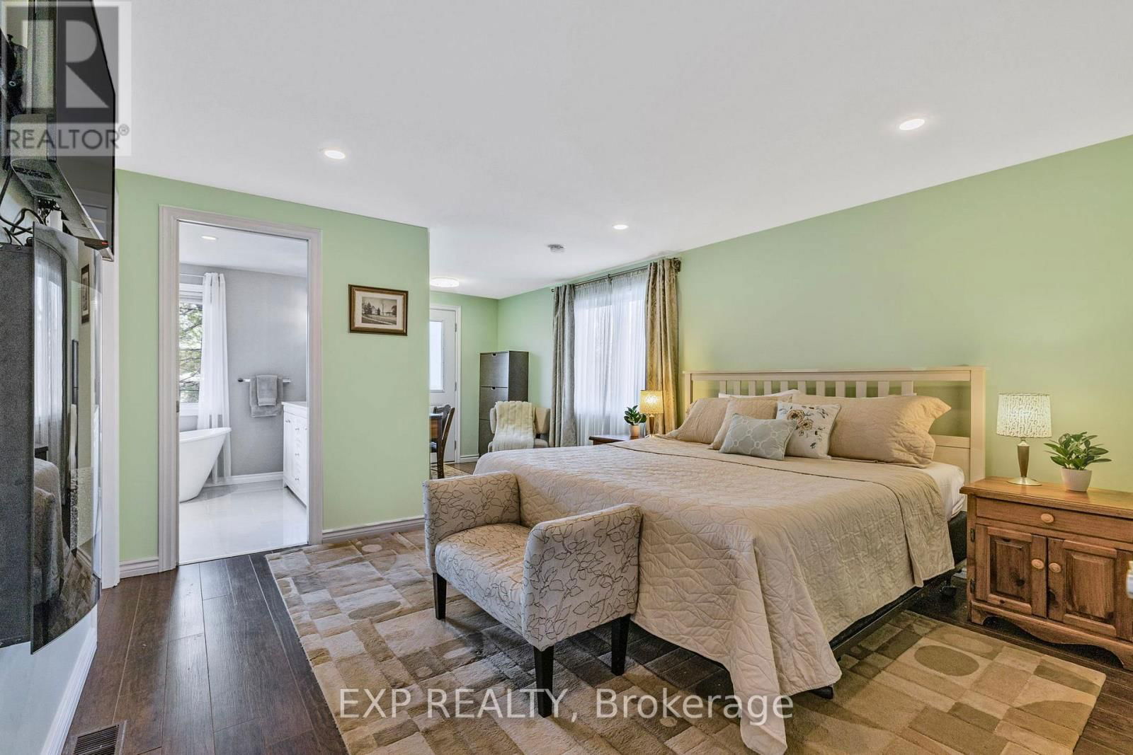32 KEMANO ROAD Image 24