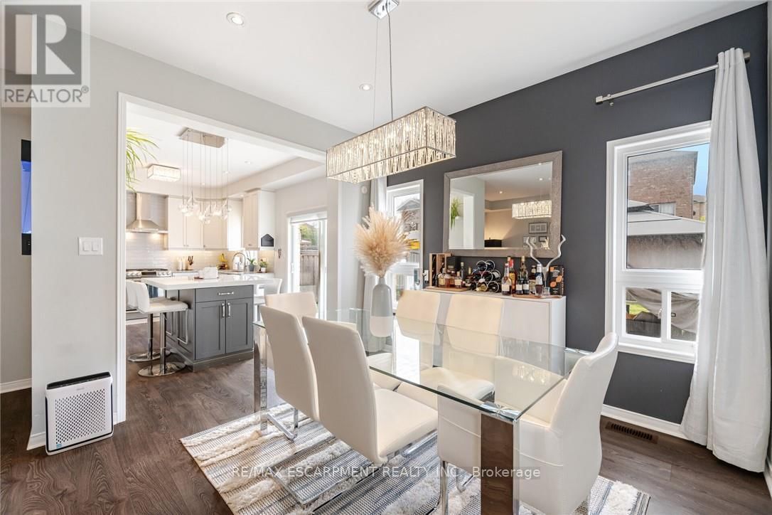 66 SLACK STREET Image 14