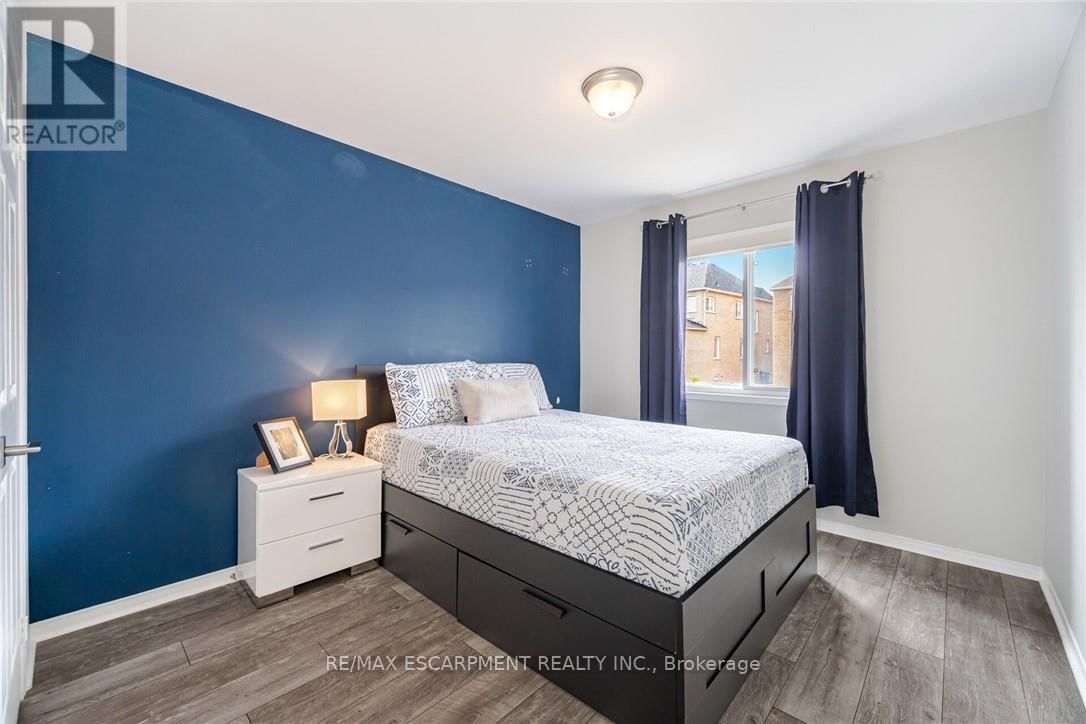 66 SLACK STREET Image 28