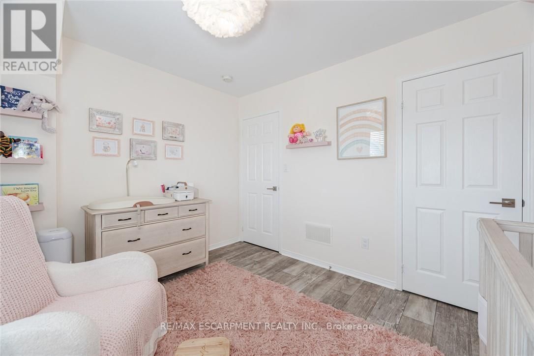 66 SLACK STREET Image 31