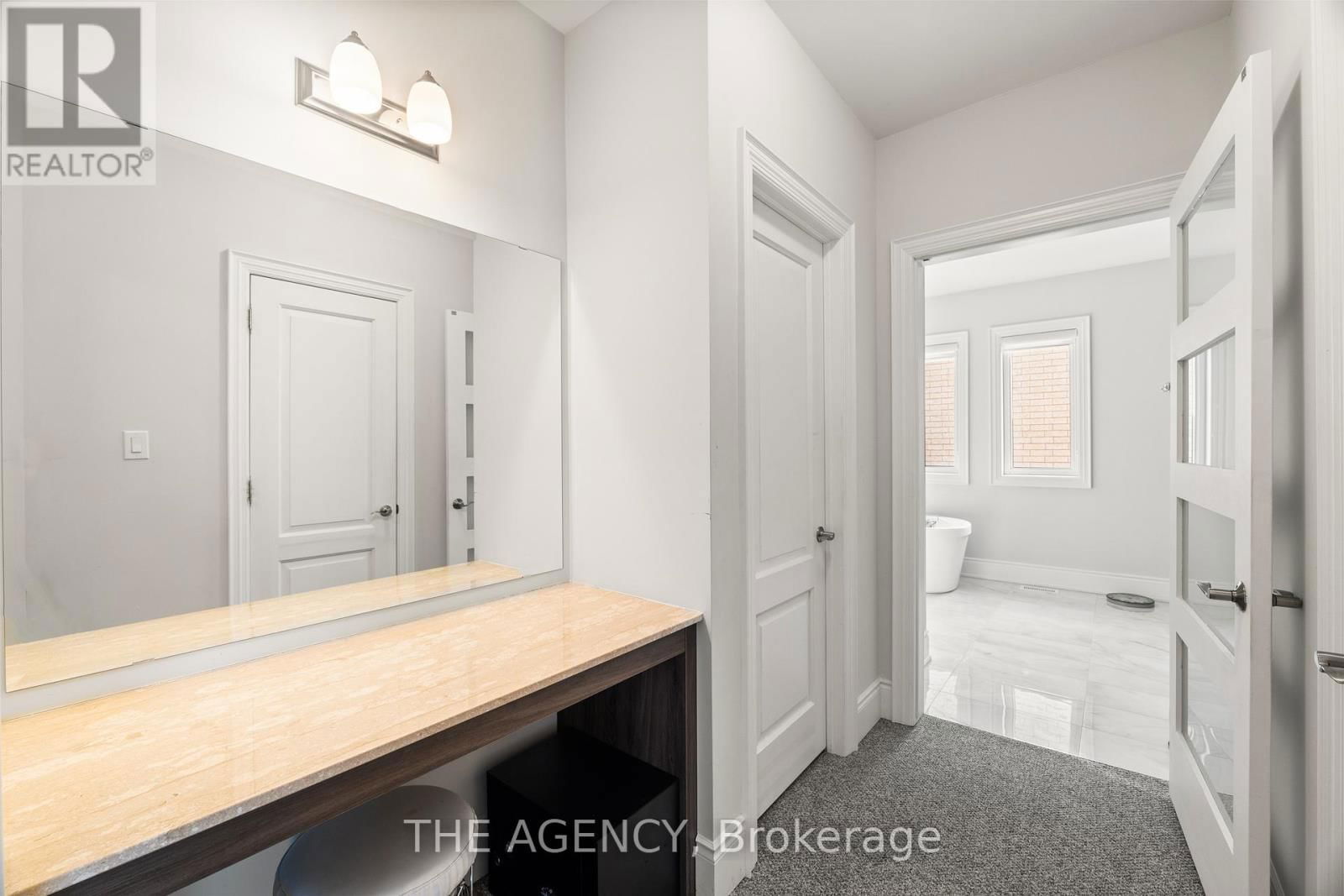 2 LAKE LENORA AVENUE Image 34
