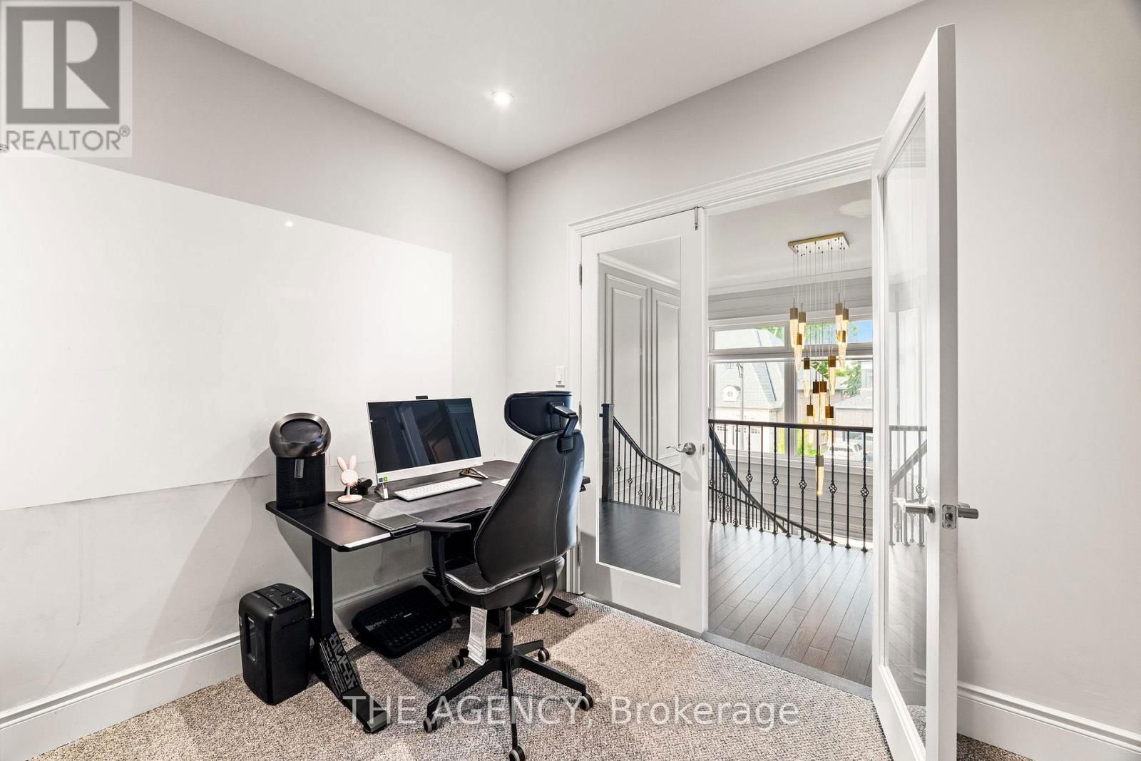 2 LAKE LENORA AVENUE Image 36