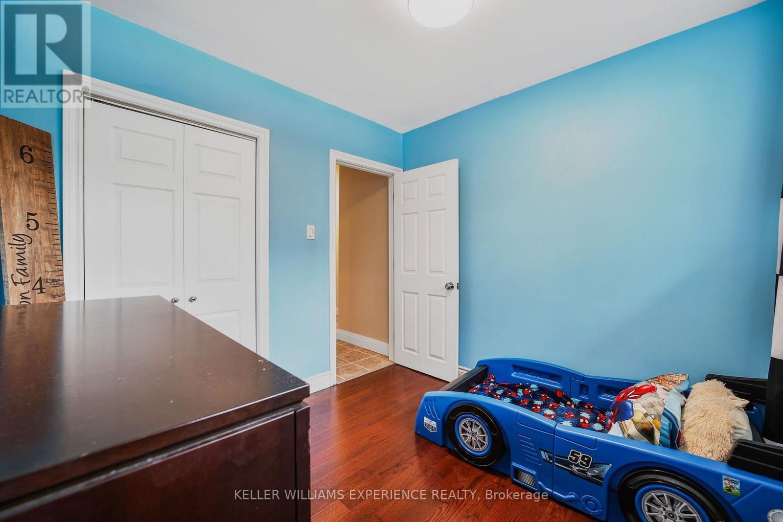 85 GLADMAN AVENUE Image 20