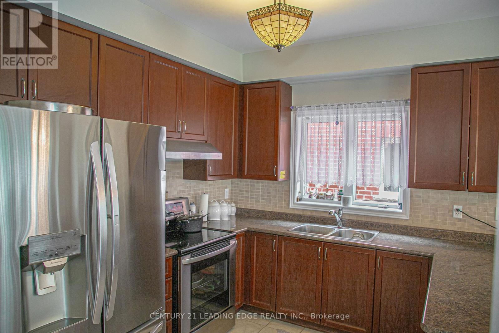 112 LORMEL GATE Image 14