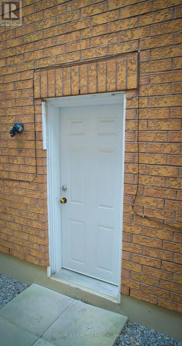 112 LORMEL GATE Image 7