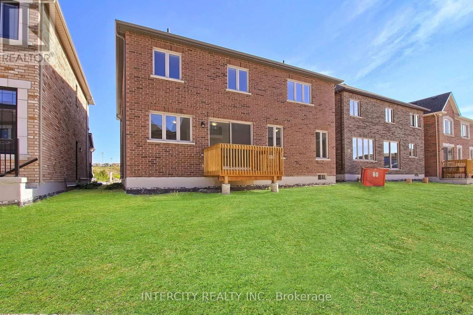331 SEAVIEW HEIGHTS Image 42