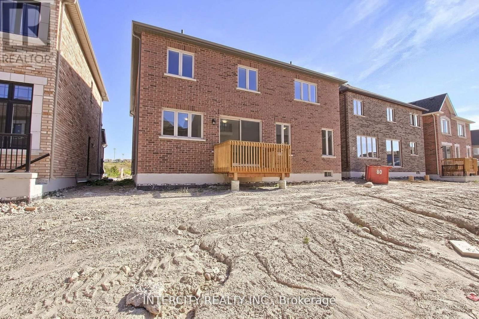 331 SEAVIEW HEIGHTS Image 43