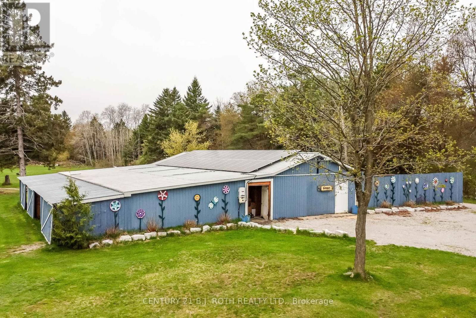 8726 9TH LINE Image 11