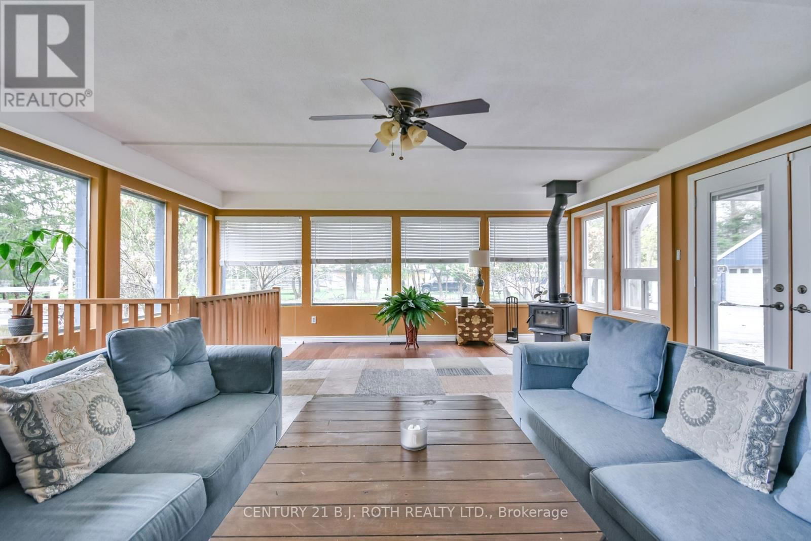 8726 9TH LINE Image 18