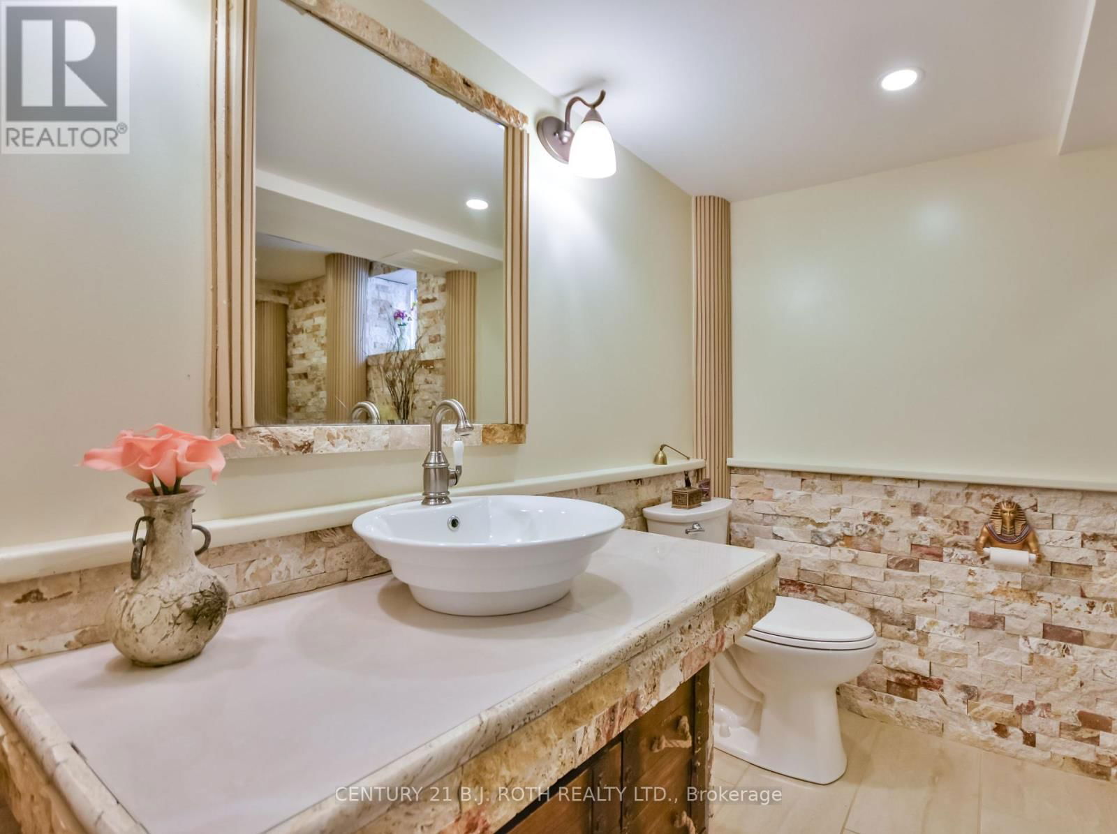 8726 9TH LINE Image 34