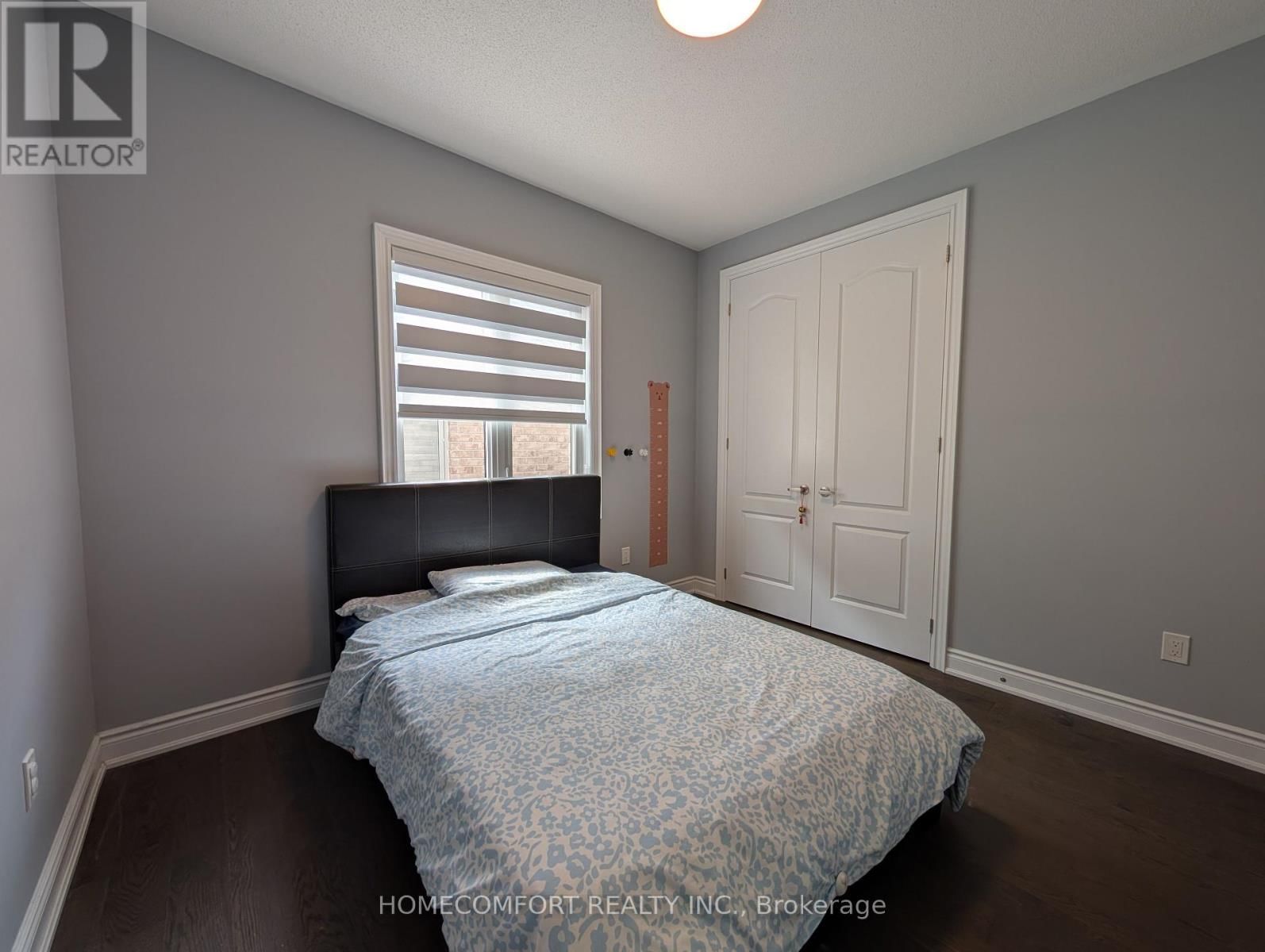 230 PARADELLE DRIVE Image 23
