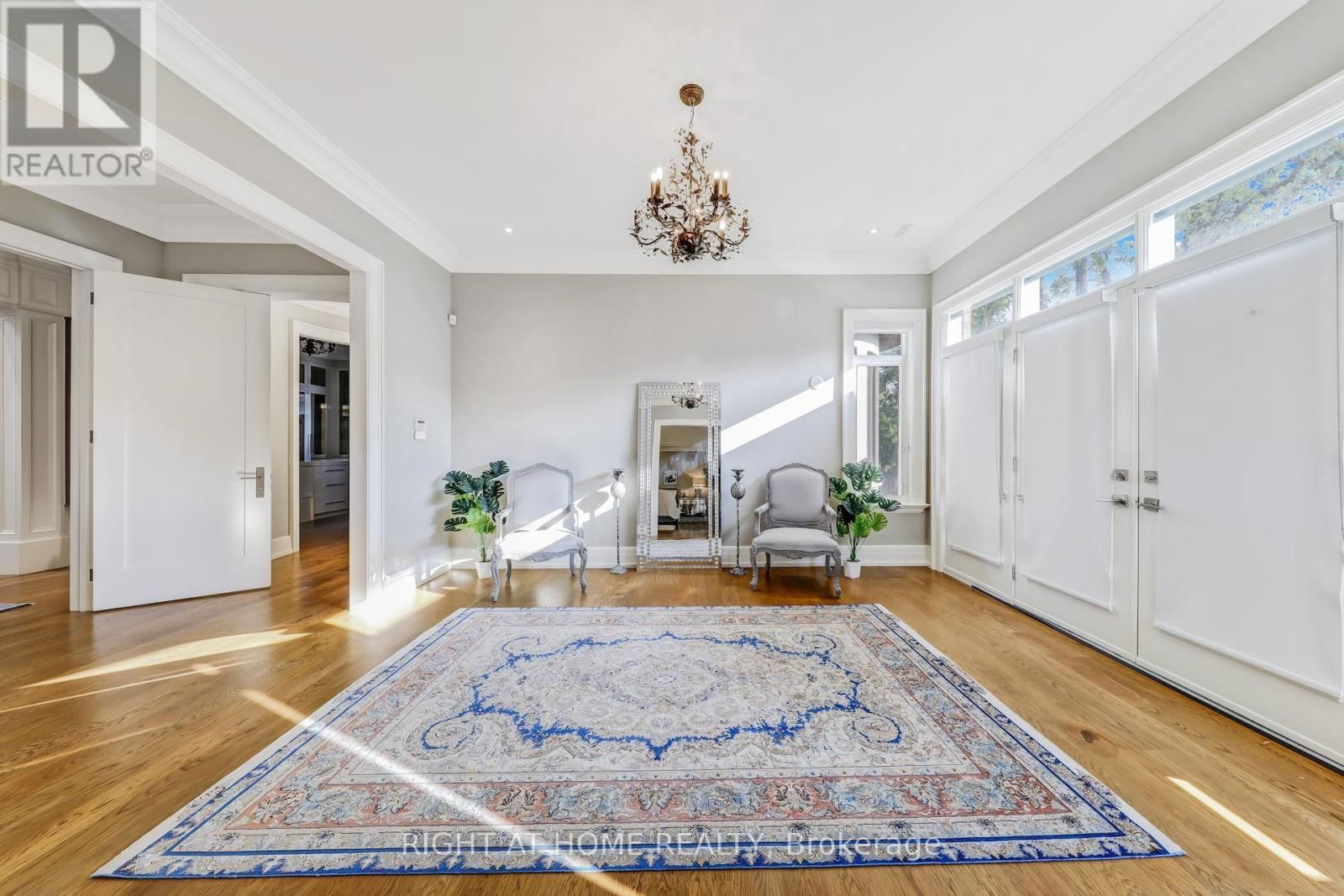 10 YONGEVIEW AVENUE Image 30