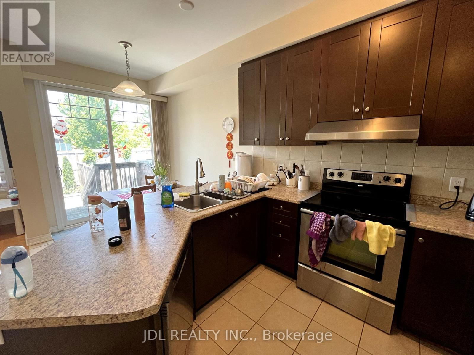 167 SHIRRICK DRIVE Image 13