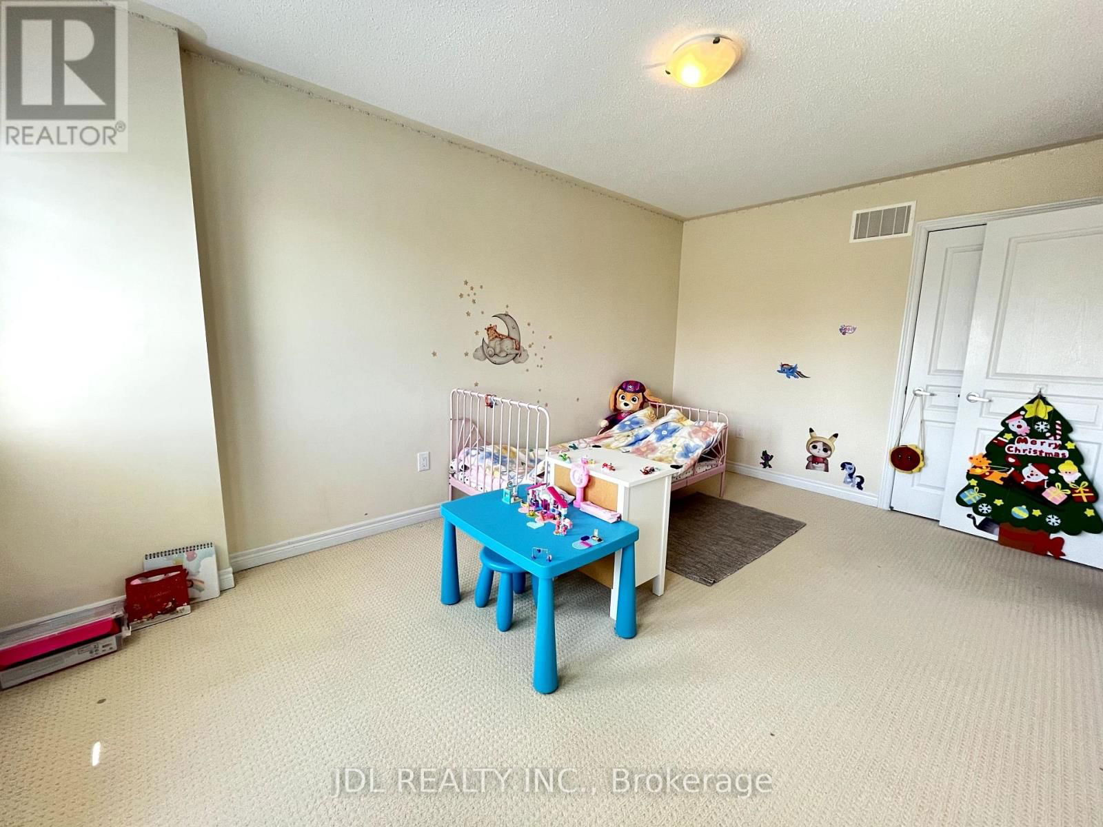 167 SHIRRICK DRIVE Image 18