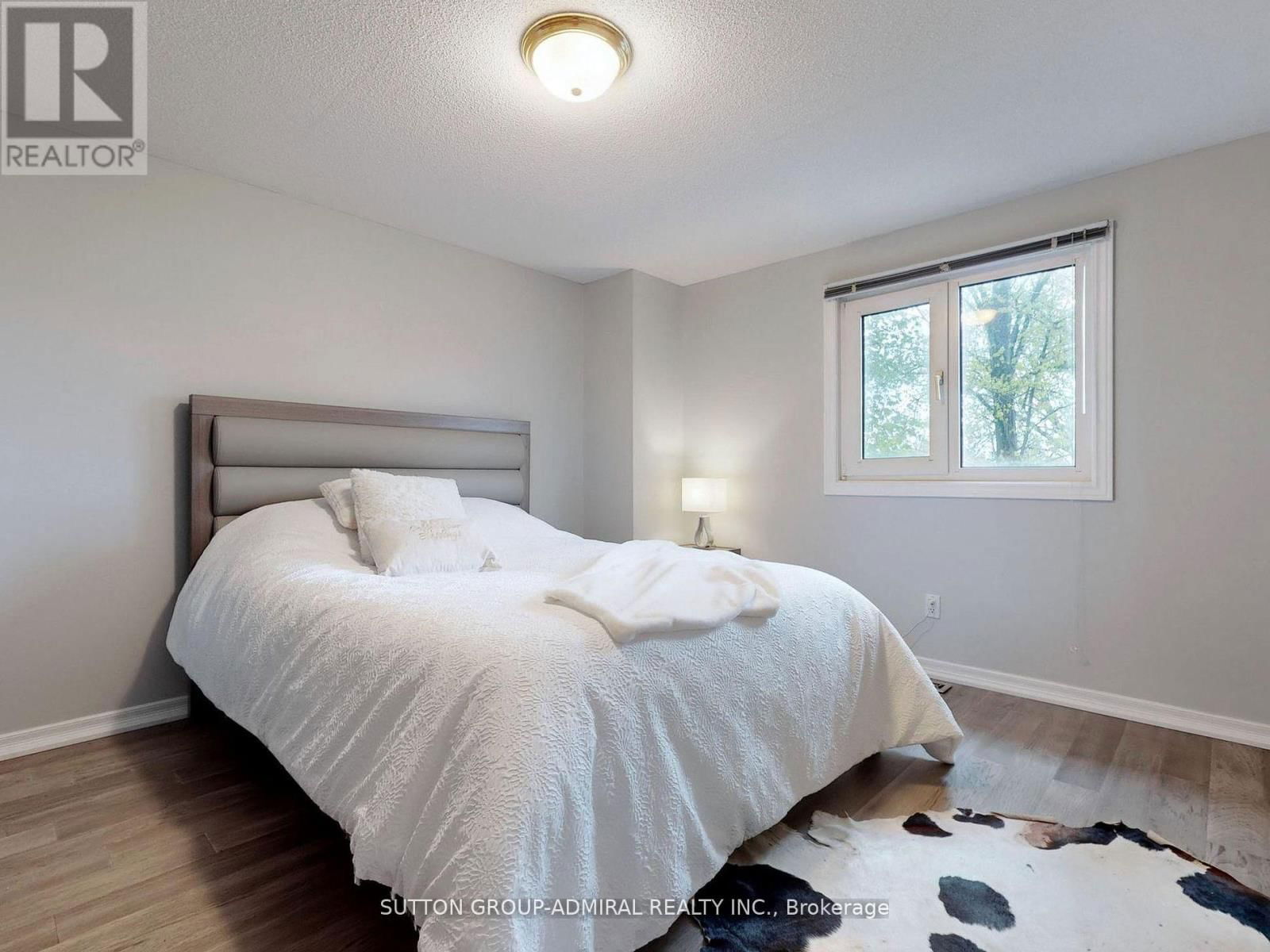 308 PETHERAM PLACE Image 23