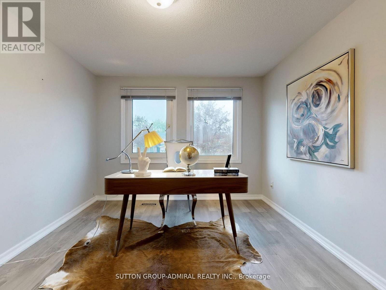 308 PETHERAM PLACE Image 25