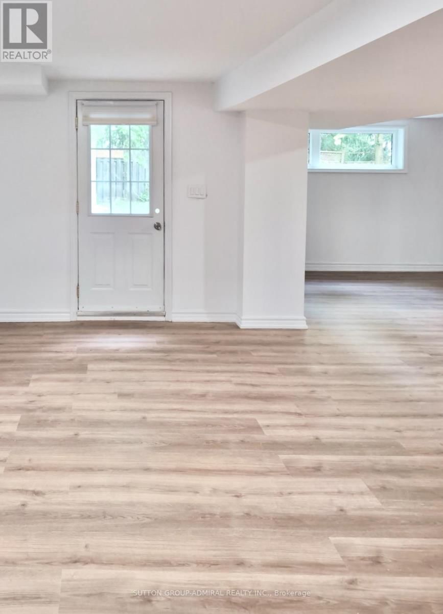 308 PETHERAM PLACE Image 28