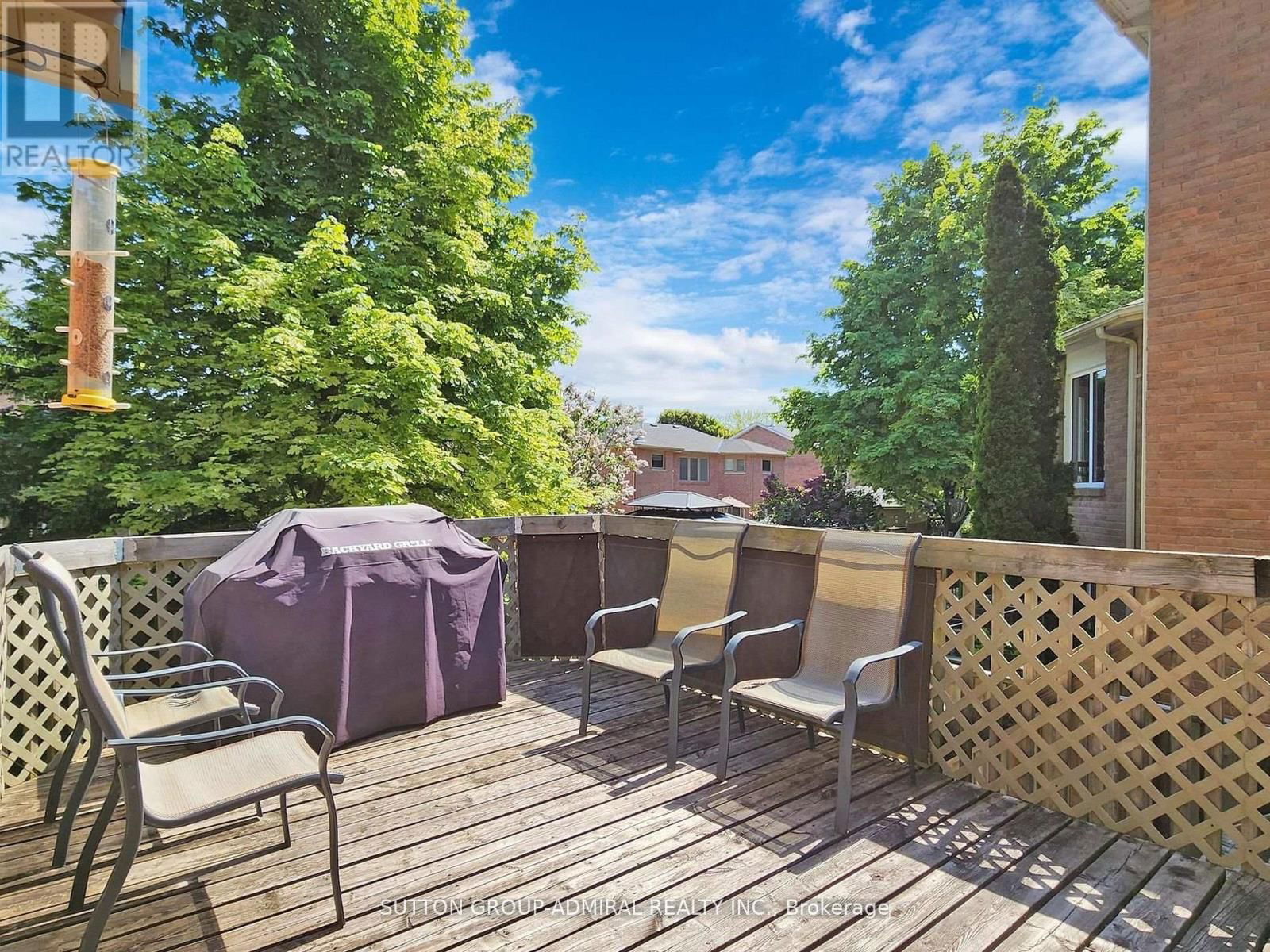 308 PETHERAM PLACE Image 34