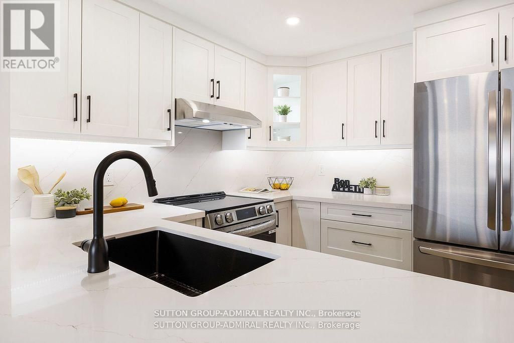 602 - 11 TOWNSGATE DRIVE Image 7