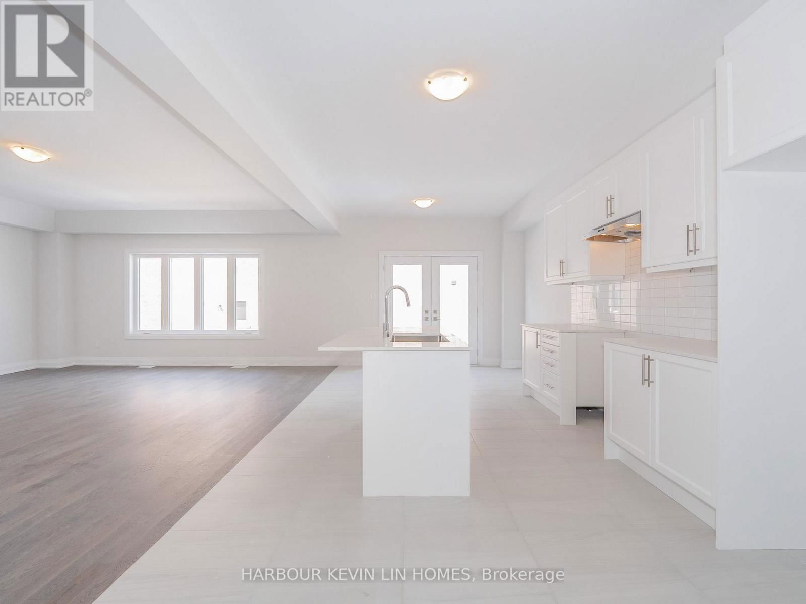 114 SEGUIN STREET Image 11