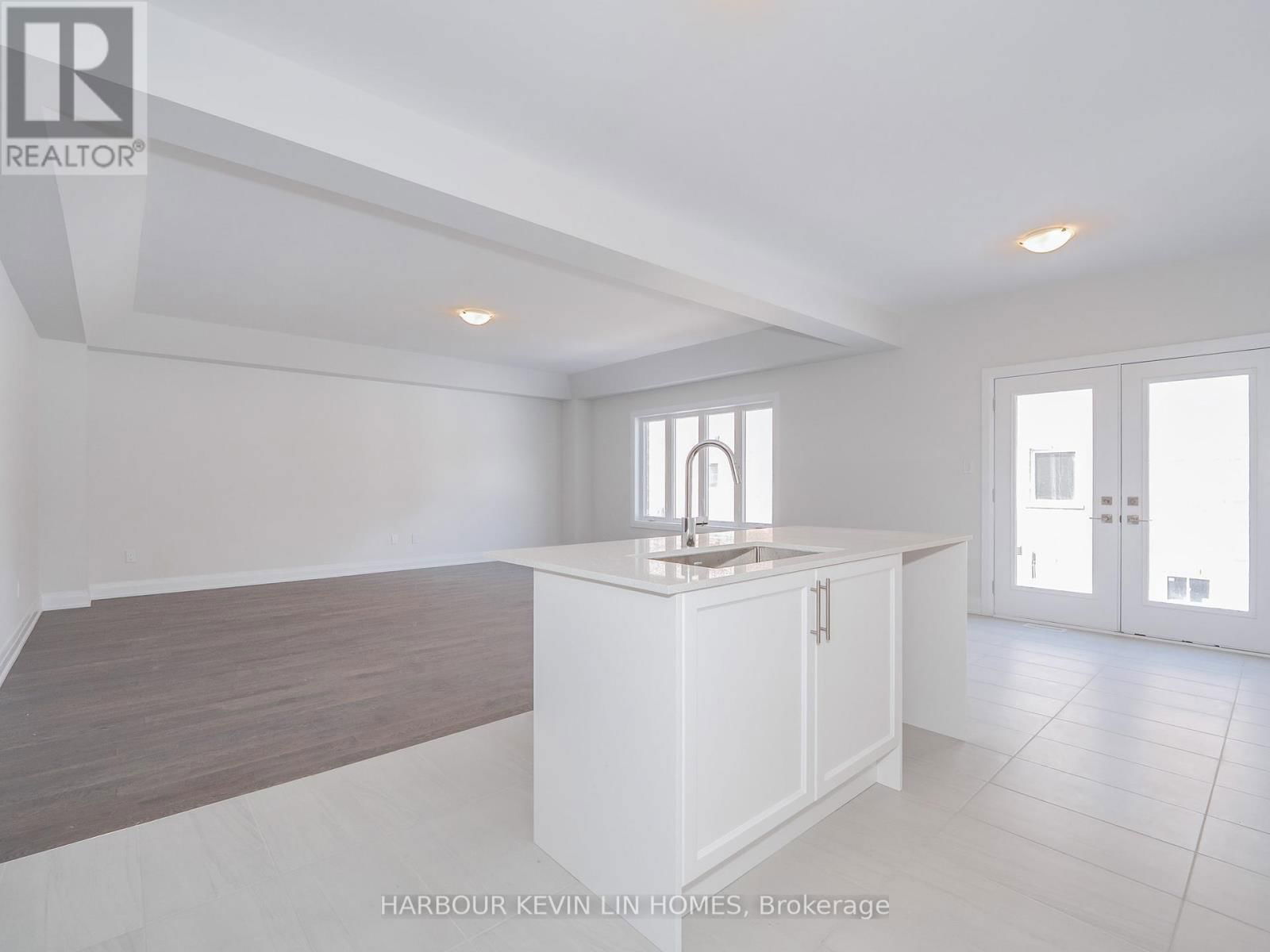 114 SEGUIN STREET Image 14