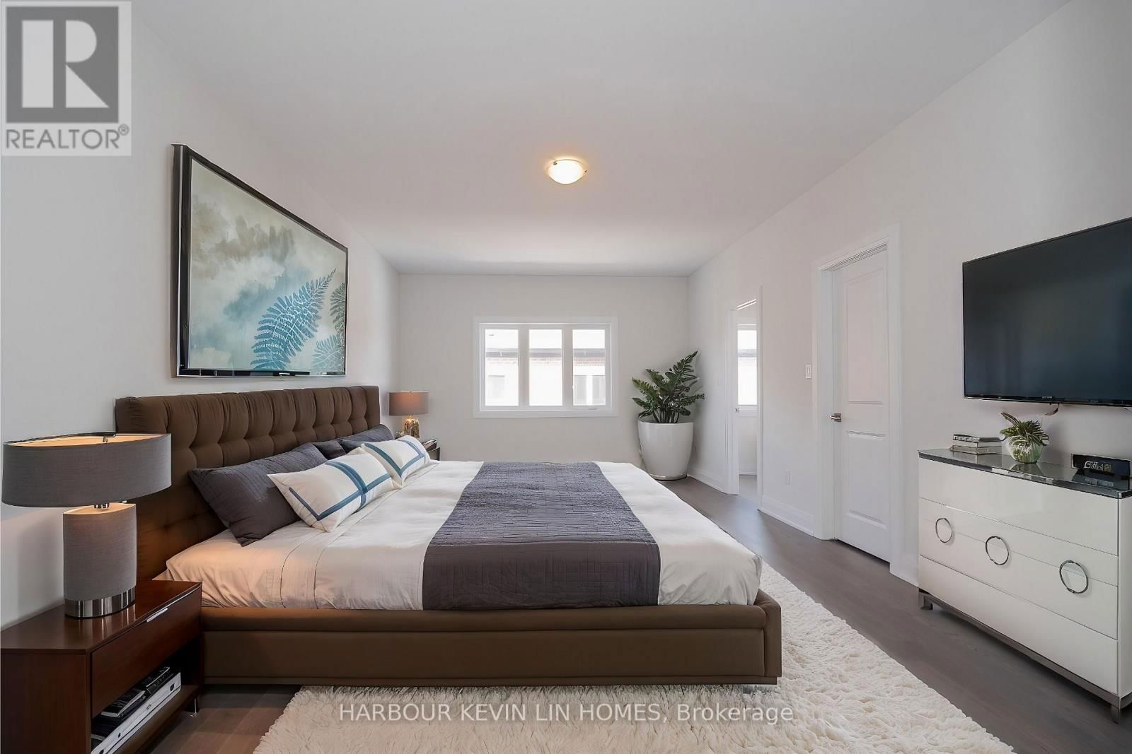 114 SEGUIN STREET Image 26