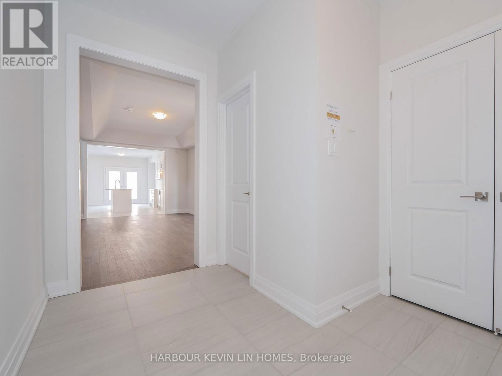 114 SEGUIN STREET Image 8